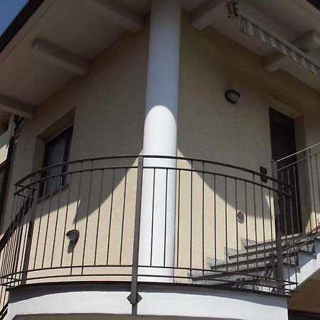Yellow House Cir 12040 Cassano Magnago Extérieur photo