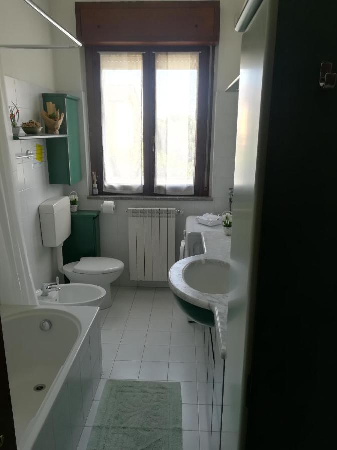 Yellow House Cir 12040 Cassano Magnago Extérieur photo